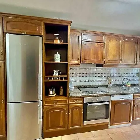 Amatxo Maitia Amplio Piso En Zona Residencial Bilbau