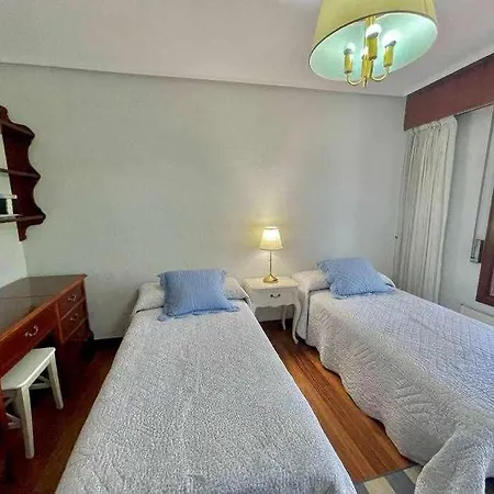 Amatxo Maitia Amplio Piso En Zona Residencial Apartment *