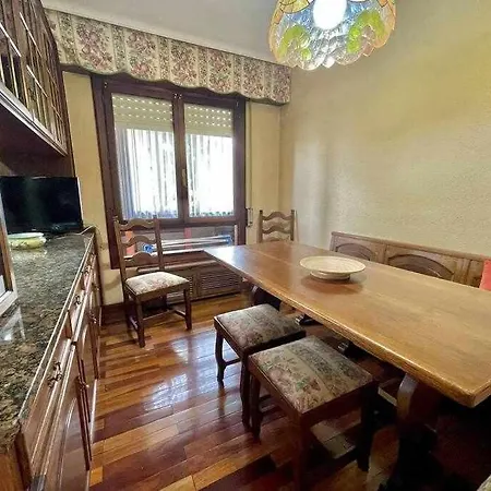 Amatxo Maitia Amplio Piso En Zona Residencial *