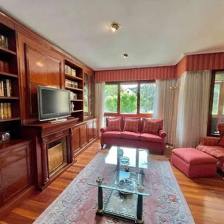 Amatxo Maitia Amplio Piso En Zona Residencial Apartment Bilbao