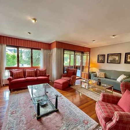 Amatxo Maitia - Amplio Piso, De Pelicula Bilbau