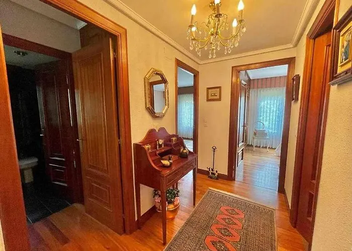 Amatxo Maitia - Amplio Piso, De Pelicula. Appartamento